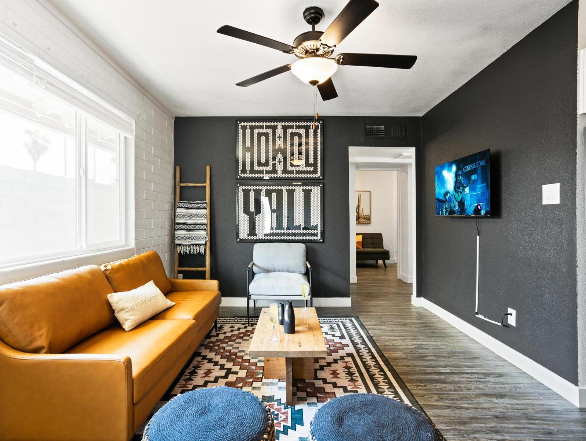 Holiday home Colt-in Old Town-walk To Entertainment District *