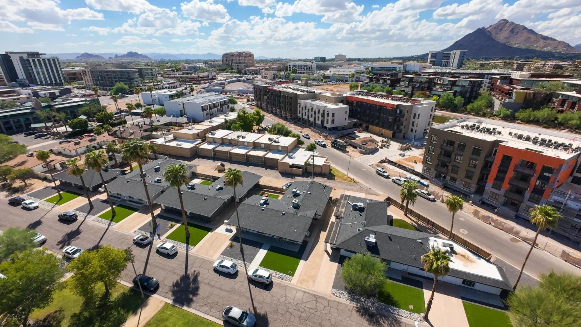 Colt-in Old Town-walk To Entertainment District Scottsdale